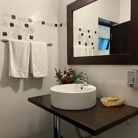 Pietrele Doamnei Guest house Pojorita